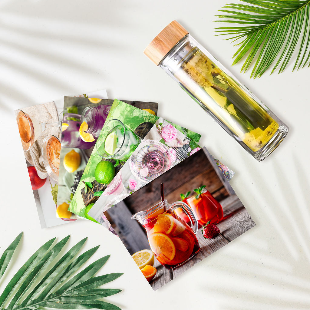 Bouteille à thé avec panier infuseur et filtre amovibles d'une capacité de 500 ml et permettant d'infuser à chaud ou à froid. En verre à double paroi de qualité supérieure et couvercle vissable en bambou. Laver le couvercle à la main, le reste va au lave-vaisselle.