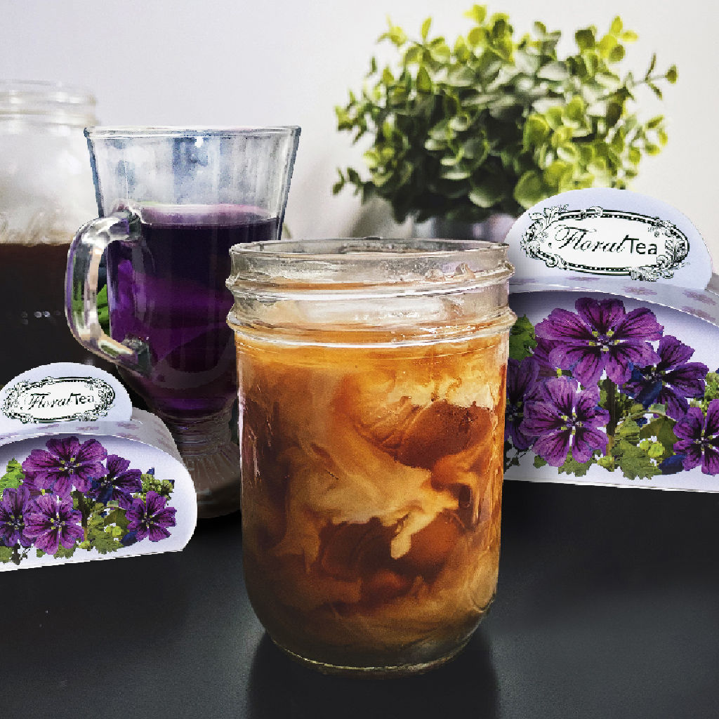 Recette de café (sans cafeine) à base de tisane de Mauve des bois de Les thés FloralTea gourmet et santé fait à la main au Québec avec plantes médicinales aux bienfaits anti-inflammatoire et antioxydant. Végétalien, ingrédients naturels, biologique ou sauvages, sans caféine.