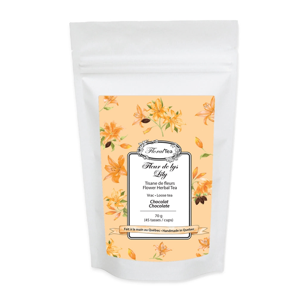 Sac de recharge de vrac du mélange de tisane de fleur de lys de Les thés FloralTea gourmet et santé fait à la main au Québec avec des plantes médicinales pour accroitre énergie, performance et endurance, tant physique que mentale, permettant de lutter contre les coups de fatigue et de booster la vitalité. Végétalien, ingrédients naturels, biologiques ou sauvages, sans caféine.